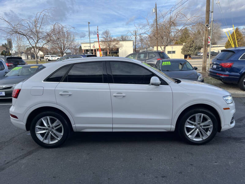 2016 Audi Q3 2.0T Premium Plus