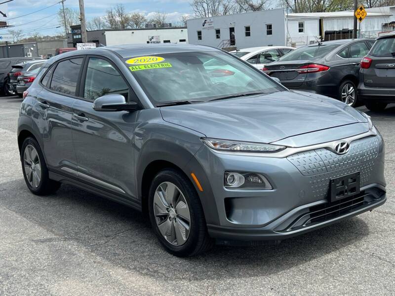 Used 2020 Hyundai Kona EV Limited with VIN KM8K33AG7LU071900 for sale in Worcester, MA