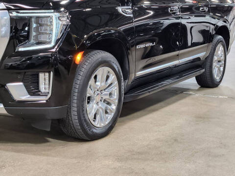 2023 GMC Yukon XL Denali