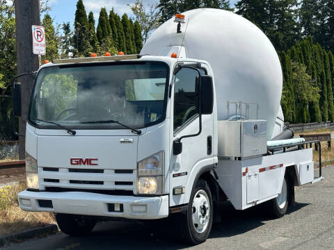 2009 GMC W5500