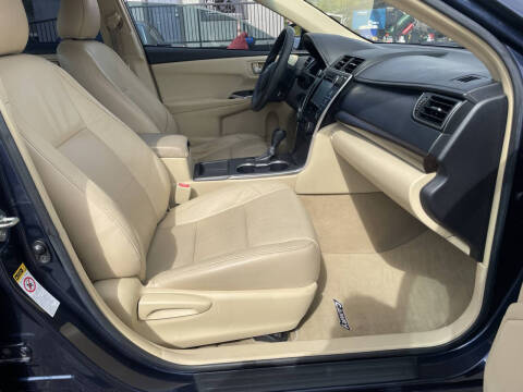 2016 Toyota Camry XSE