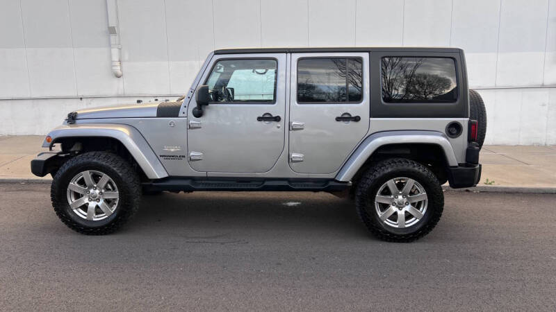 2013 Jeep Wrangler Unlimited Sahara