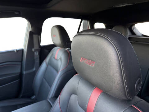 2025 Chevrolet Trax RS