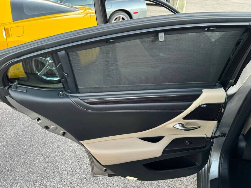 2021 Lexus ES 350 Ultra Luxury