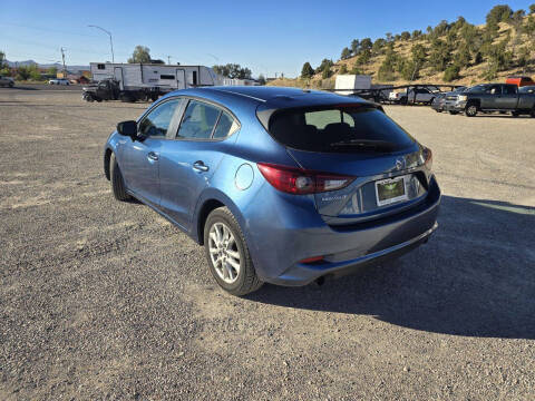 2017 Mazda MAZDA3 Sport