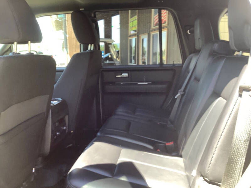 2017 Ford Expedition XL Fleet