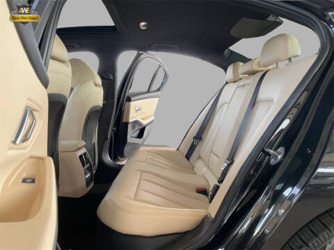 2023 BMW 3 Series 330e