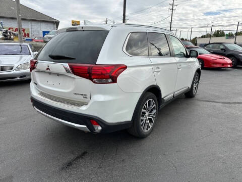 2018 Mitsubishi Outlander SEL