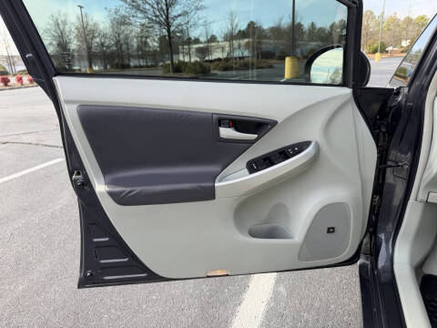 2011 Toyota Prius Three