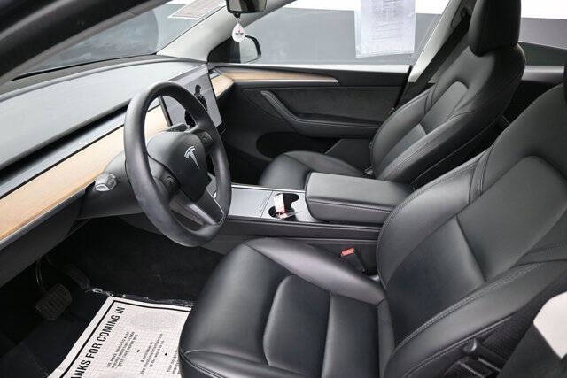 2024 Tesla Model Y Long Range