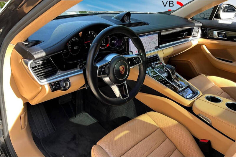 2018 Porsche Panamera