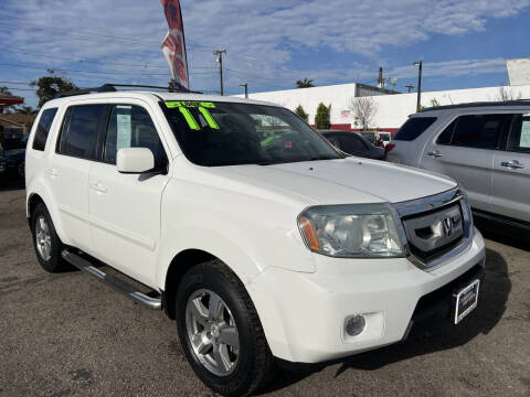 2011 Honda Pilot for sale at ZAMORA MOTORS SM in Santa Maria CA