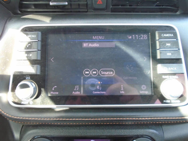 2019 Nissan Kicks SR