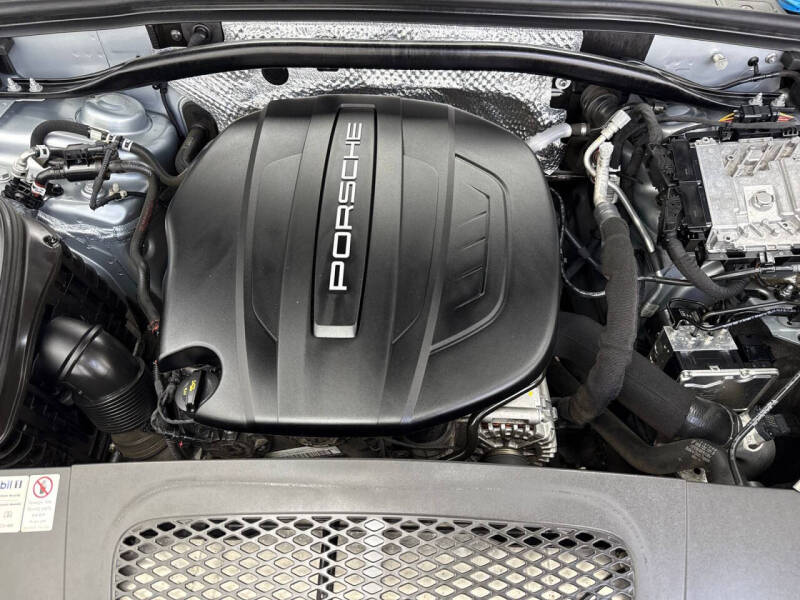 2020 Porsche Macan