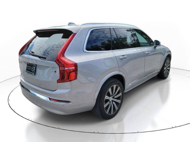 2025 Volvo XC90 B5 Core Bright Theme