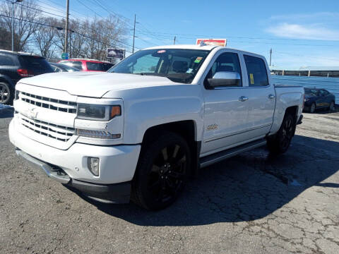 2018 Chevrolet Silverado 1500 for sale at California Auto Sales in Indianapolis IN