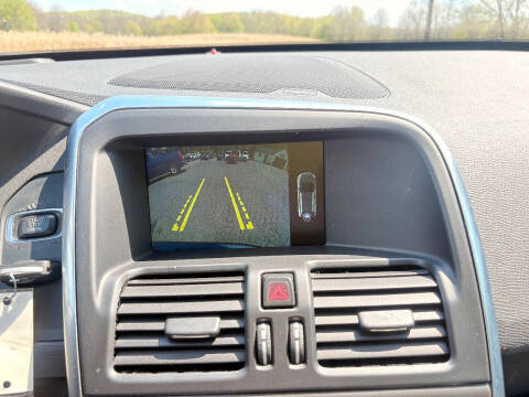 2016 Volvo XC60 T6 Platinum