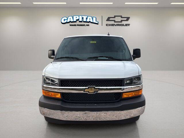 2025 Chevrolet Express 2500