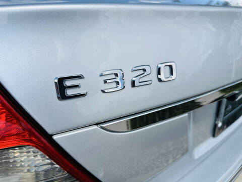 2009 Mercedes-Benz E-Class E 320 BlueTEC