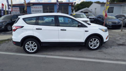 2018 Ford Escape S