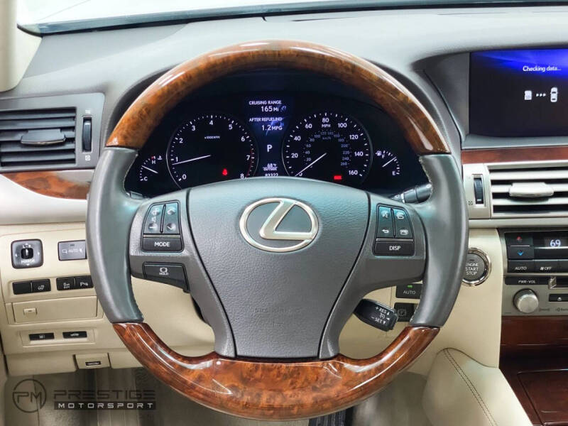 2016 Lexus LS 460