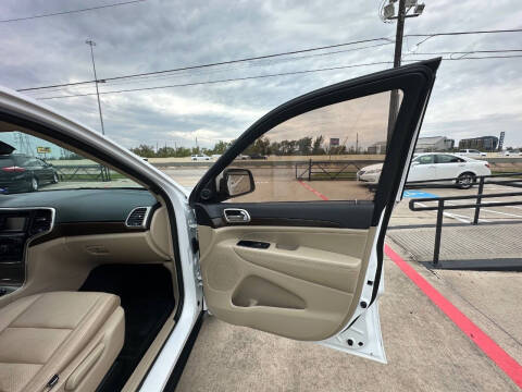 2015 Jeep Grand Cherokee Laredo