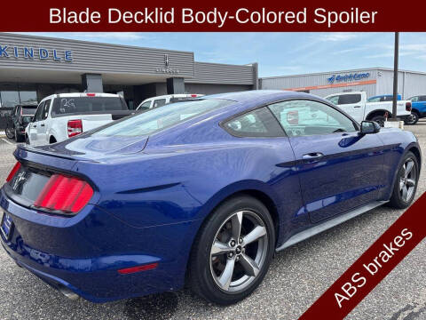 2016 Ford Mustang V6