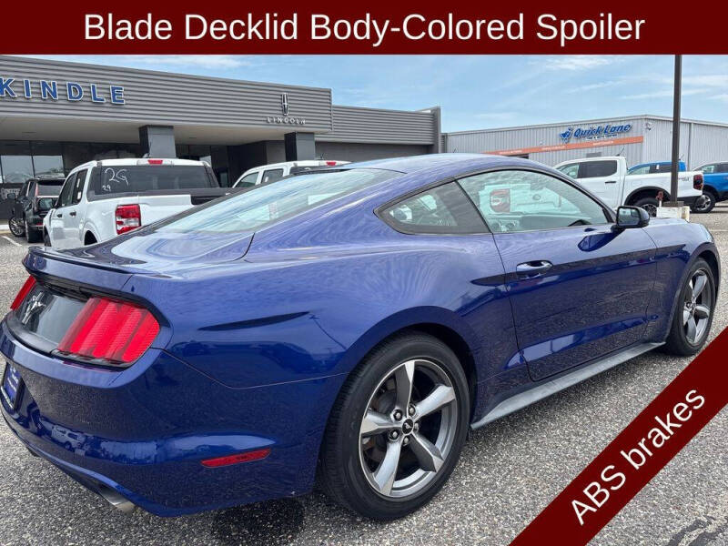 2016 Ford Mustang V6