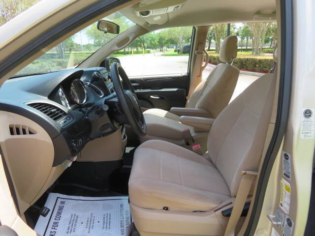 2013 Dodge Grand Caravan SE
