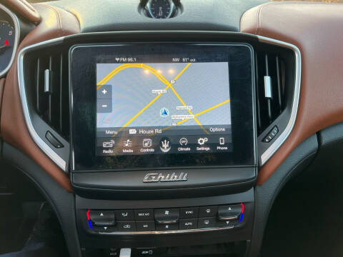 2017 Maserati Ghibli