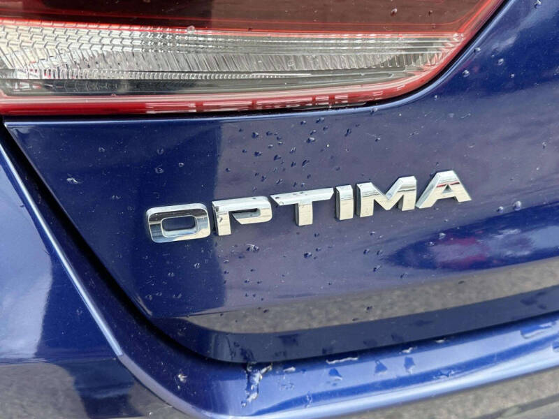 2019 Kia Optima LX
