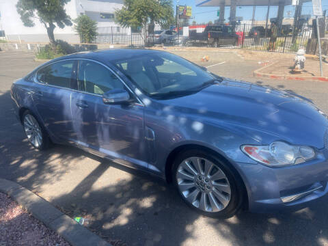 2009 Jaguar XF Premium Luxury
