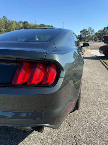 2015 Ford Mustang V6