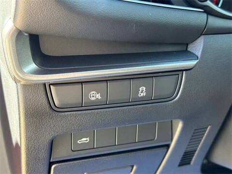 2025 Mazda Mazda3 Sedan 2.5 S Select Sport