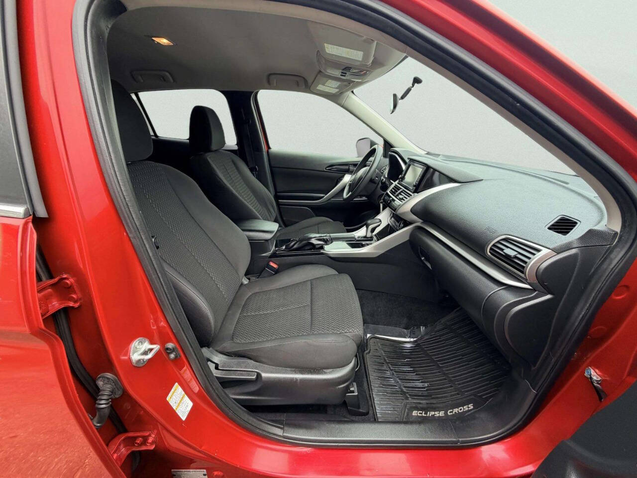MitsubishiEclipse Cross29