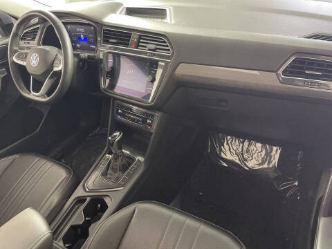 2022 Volkswagen Tiguan SE