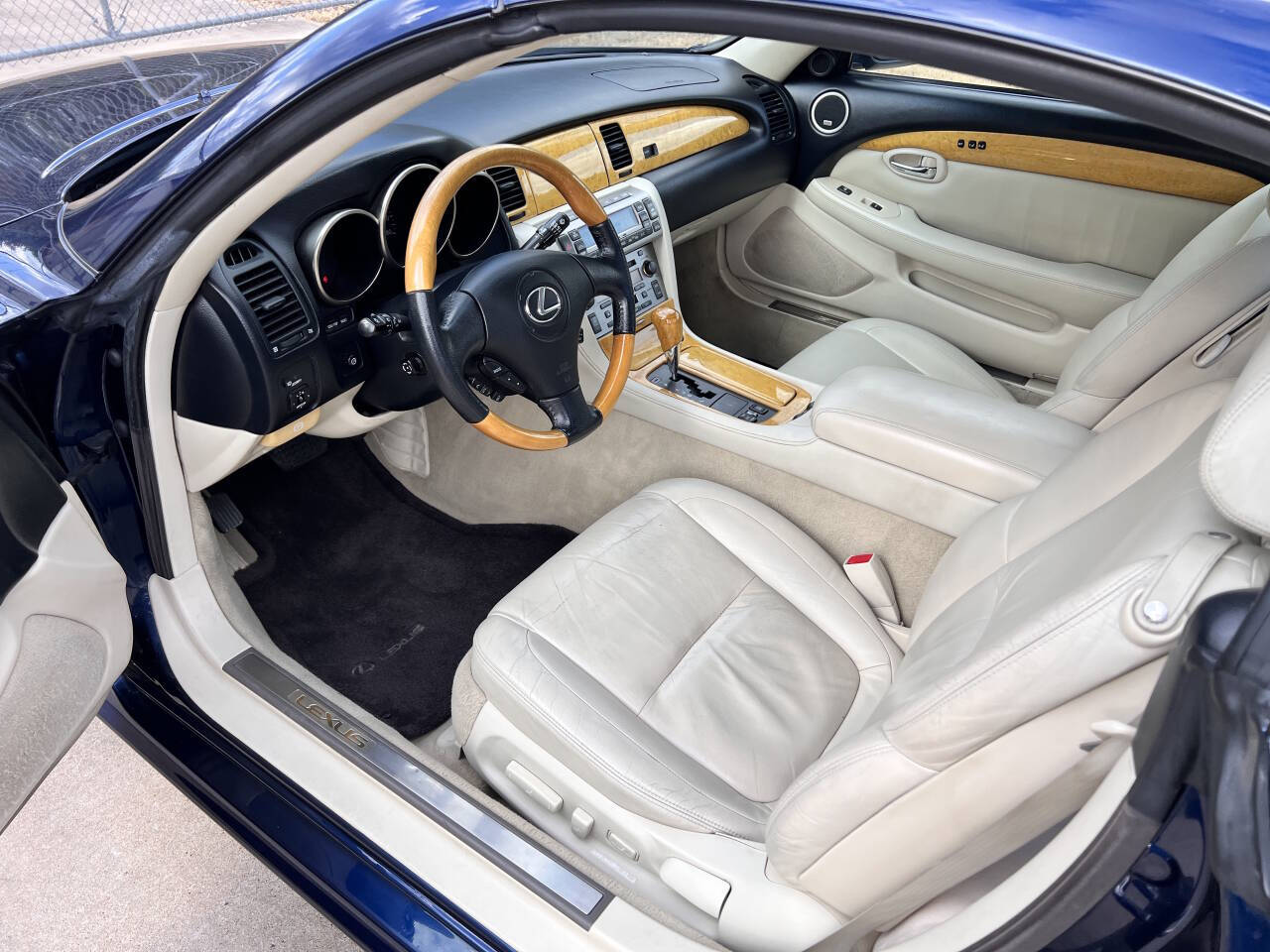 Used Car 2002 Lexus Sc 430  Base 2dr Convertible For Sale Under $20,000 In Austin, Texas