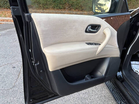 2017 Nissan Armada SV