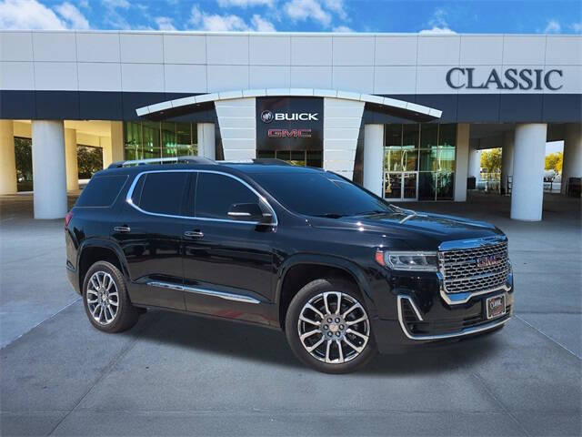 2023 GMC Acadia Denali