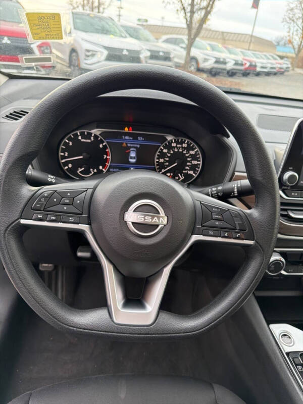 2024 Nissan Altima 2.5 SV