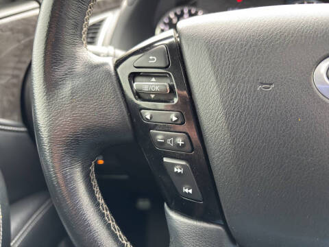 2022 Infiniti QX80 Luxe