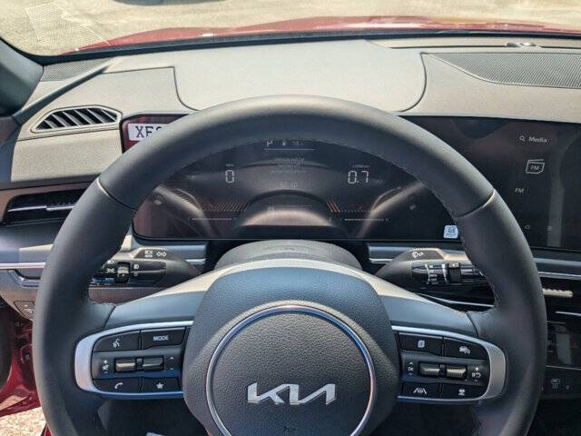 2025 Kia K5