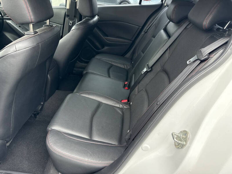 2014 Mazda MAZDA3 s Grand Touring