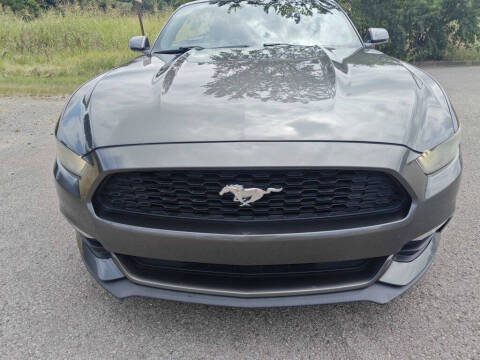 2016 Ford Mustang V6