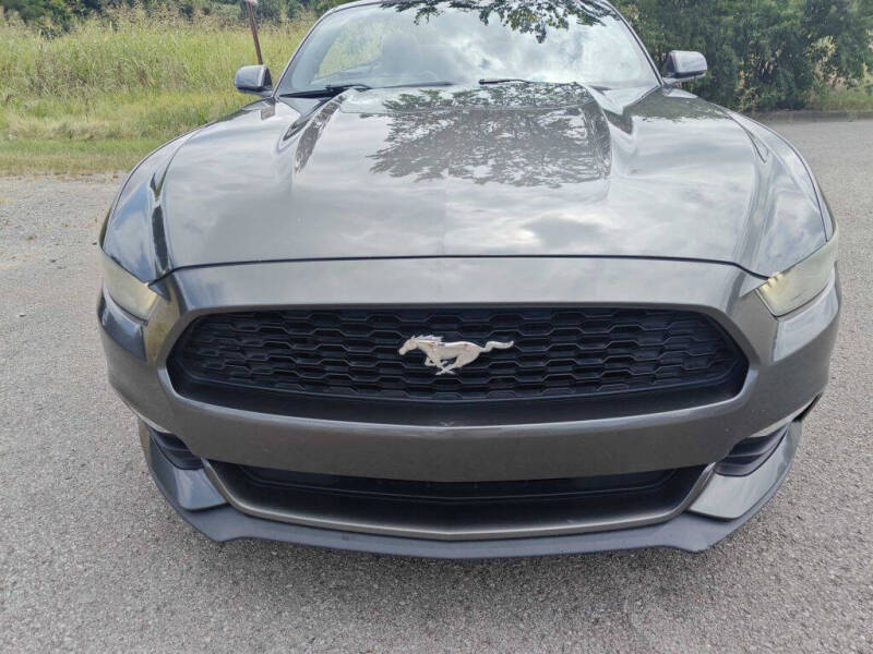 2016 Ford Mustang V6