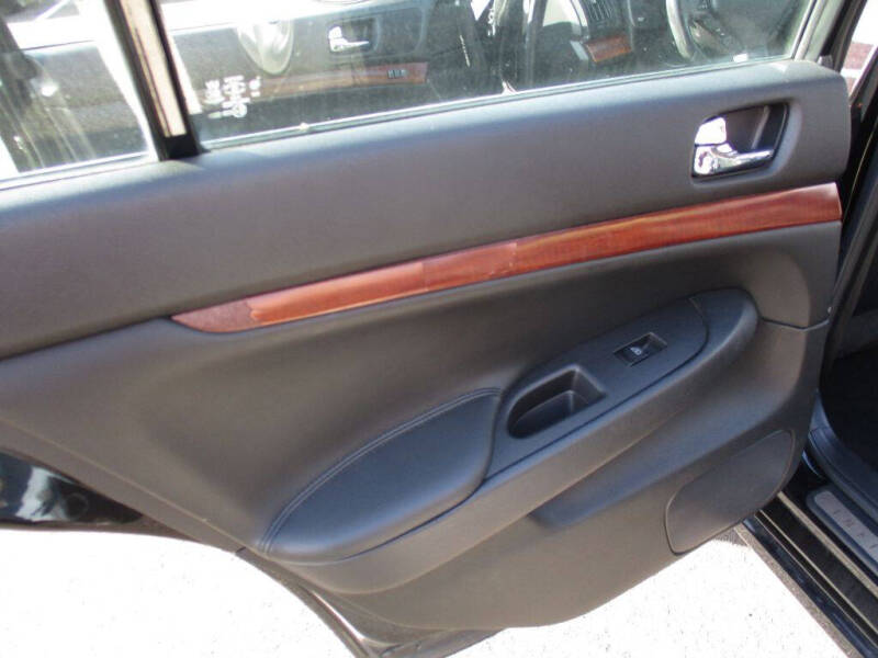 2009 Infiniti G37 Sedan x