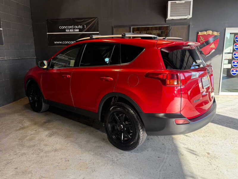 2013 Toyota RAV4 LE