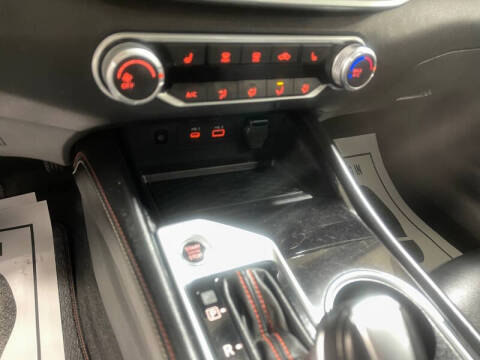 2023 Nissan Altima 2.5 SR