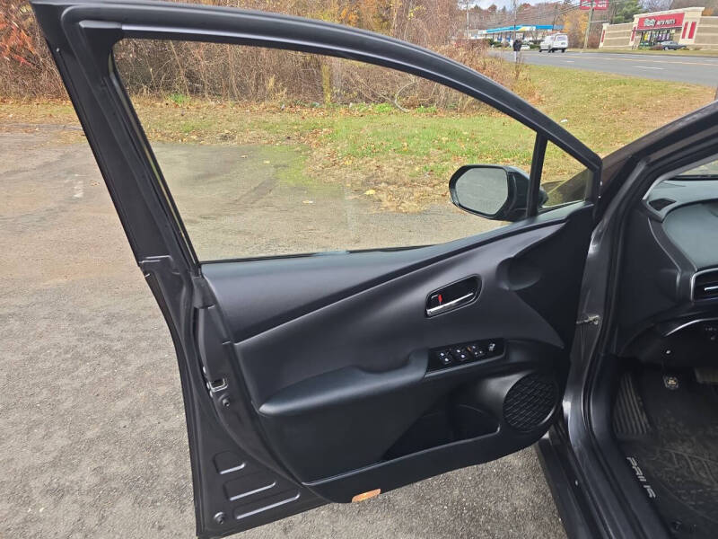 2018 Toyota Prius Four Touring