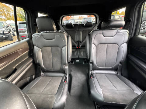 2022 Jeep Grand Cherokee L Altitude